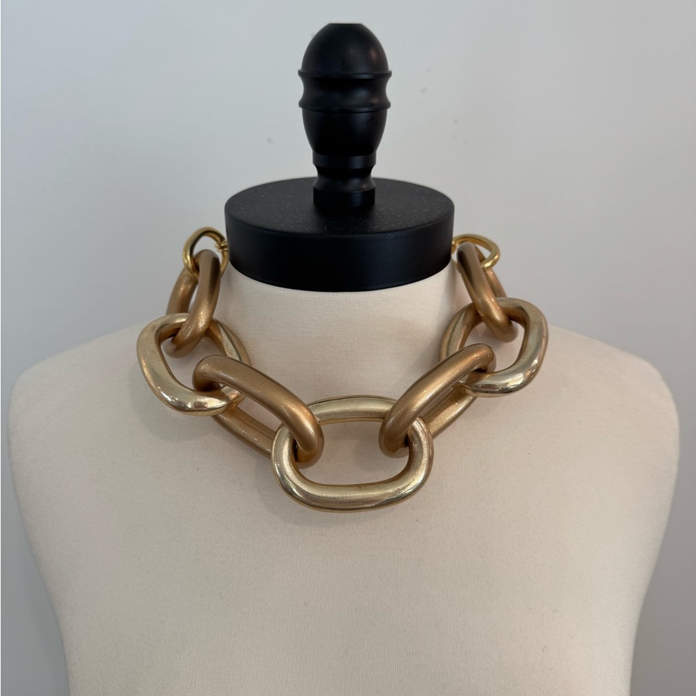 Chain Me Please Necklace - Goldtone